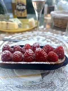Vaarikakook ja rosé